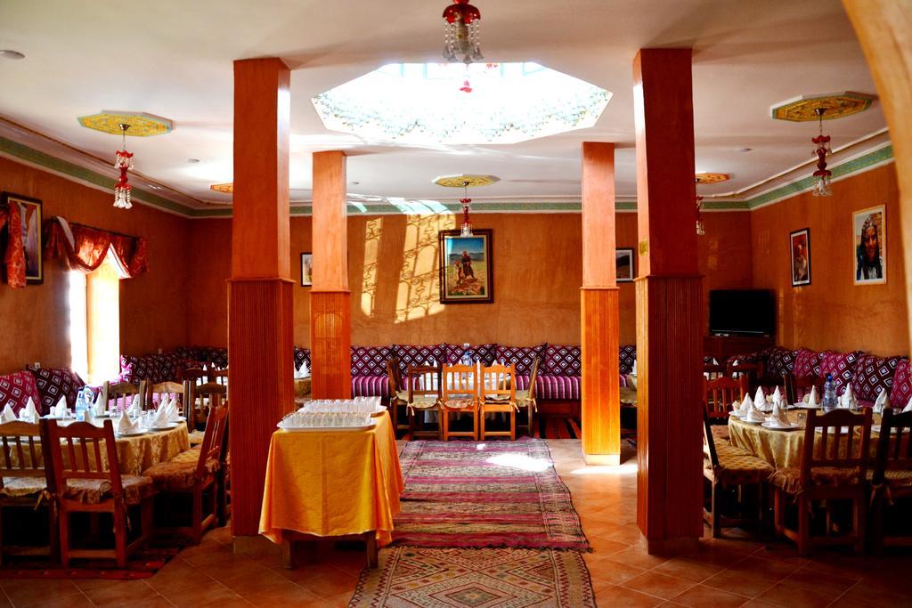 Ksar Timnay Hotel Aguelmous 외부 사진