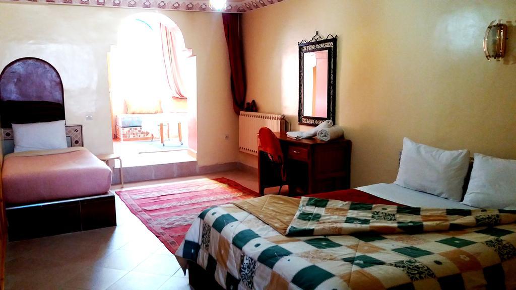 Ksar Timnay Hotel Aguelmous 외부 사진