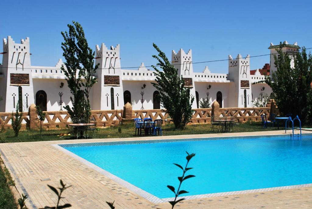 Ksar Timnay Hotel Aguelmous 외부 사진